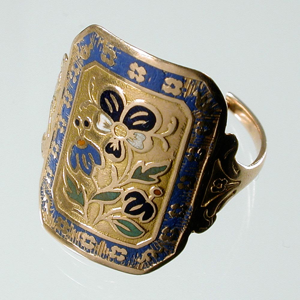 bague à la pensée